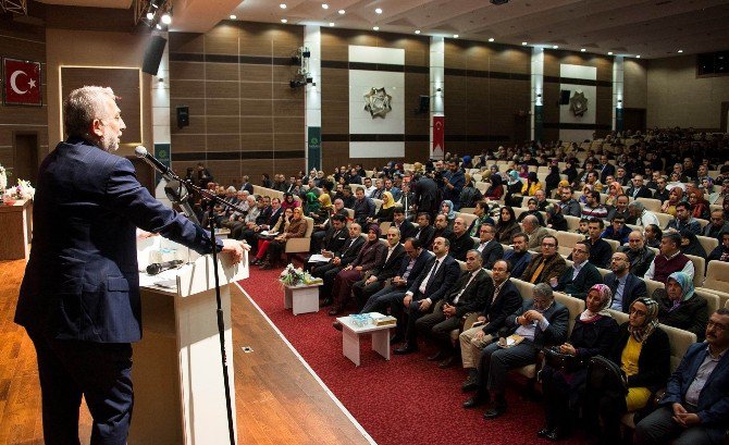 Milletvekili Külünk, Konya’da konferans verdi