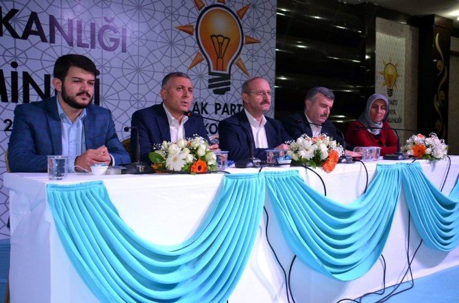 AK Parti Konya, teşkilat içi eğitim semineri düzenledi