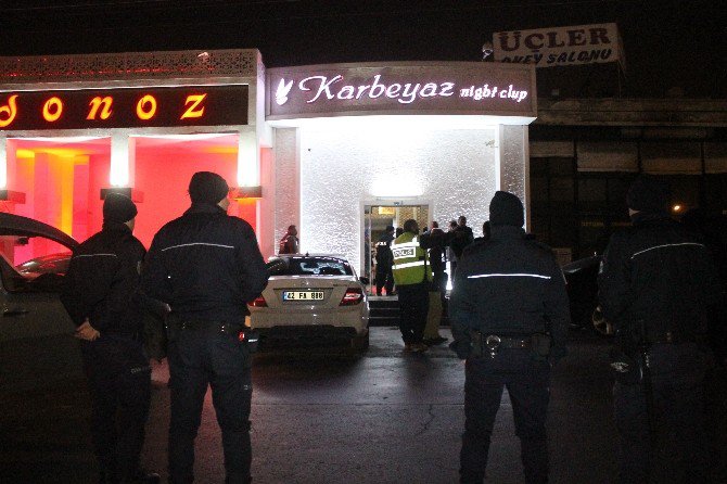 Konya’da eğlence merkezlerine 450 polisle 