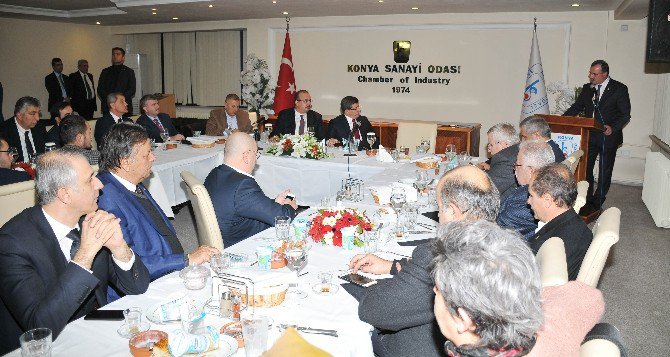 Ahmet Davutoğlu’ndan KSO’ya ziyaret