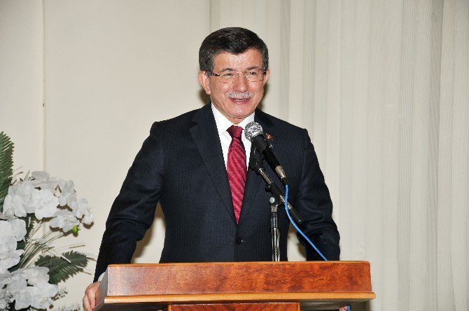 Ahmet Davutoğlu’ndan KSO’ya ziyaret