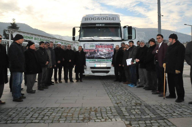 Akşehir İHH’dan Halep’e yardım