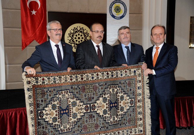 Başkan Akyürek, “Yılın Enleri” ödül törenine katıldı