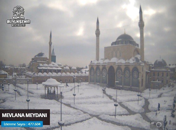 Konya’daki kar manzarası şehir kameraları ile izleniyor