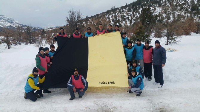 Amatör futbolcular, yaban hayatını da unutmadı