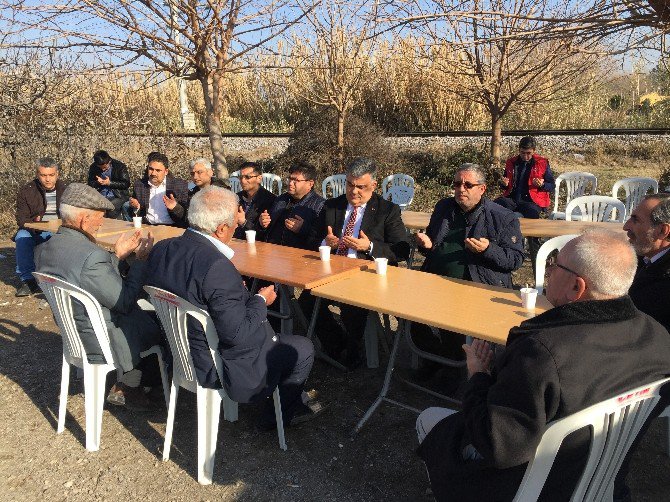 Başkan Özgüven’den şehit polisin babaocağına taziye ziyareti