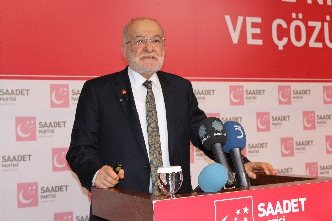 Saadet Partisi lideri Karamollaoğlu Konya’da