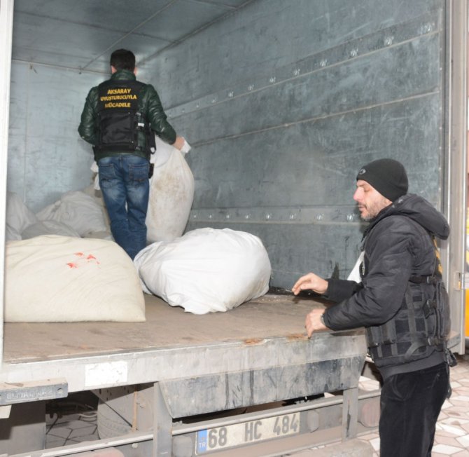 Aksaray’da 1 ton 180 kilo esrar yakılarak imha edildi