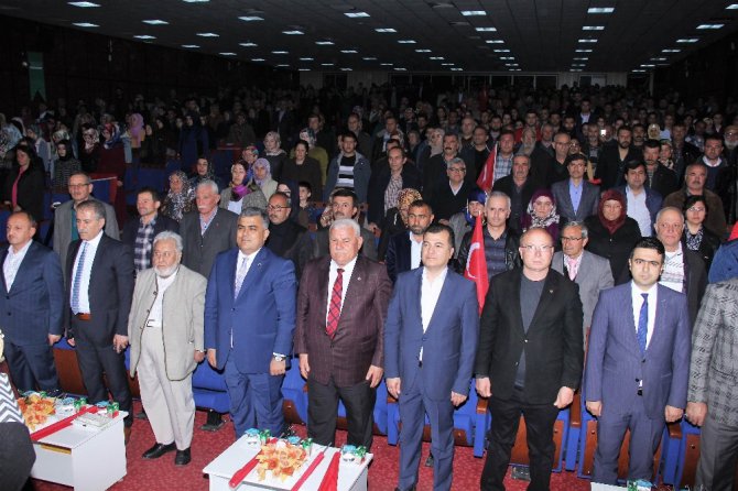 Ereğli’de Yeni Anayasa ve Cumhurbaşkanlığı Sistemi konulu konferans