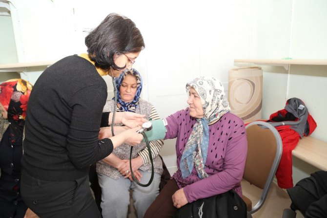 Ereğli Oğuz Ata Tesislerinde spor yapanlara sağlık taraması