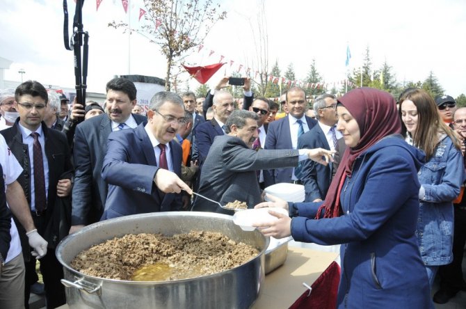 Selçuk’ta nevruz bayramı etkinliklerle kutlandı