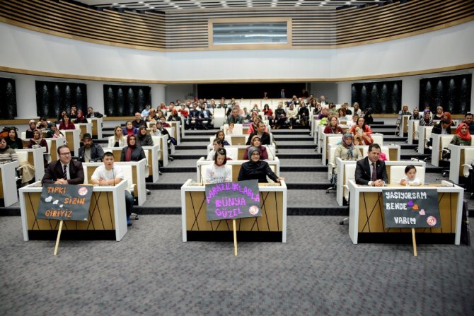 Meram’dan özel çocuklar için fotoğraf sergisi