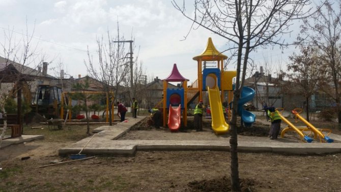 Seydişehir’de, çocuklara oyun parkları