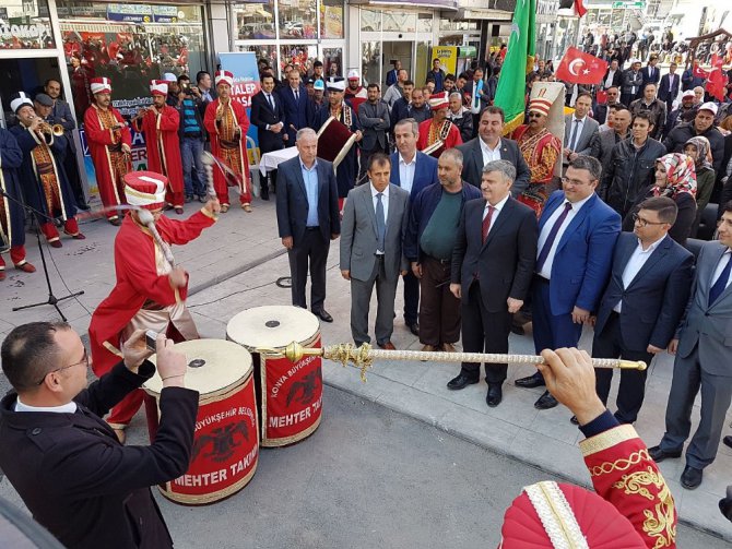 Başkan Akyürek, Yunak’ta ilçe buluşmalarına katıldı