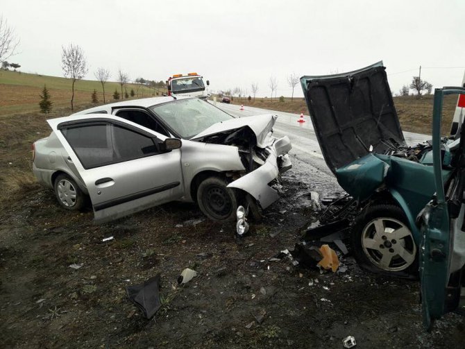 Konya’da trafik kazası: 4 yaralı