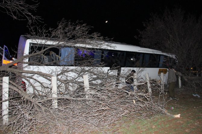 Konya’da tur otobüsü kaza yaptı: 15 yaralı