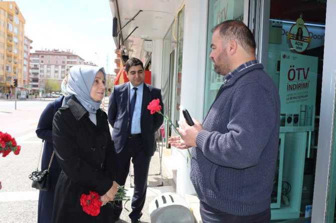 AK Parti’li Leyla Şahin Usta: “Lütfen sandığa gitmeyi ihmal etmeyelim