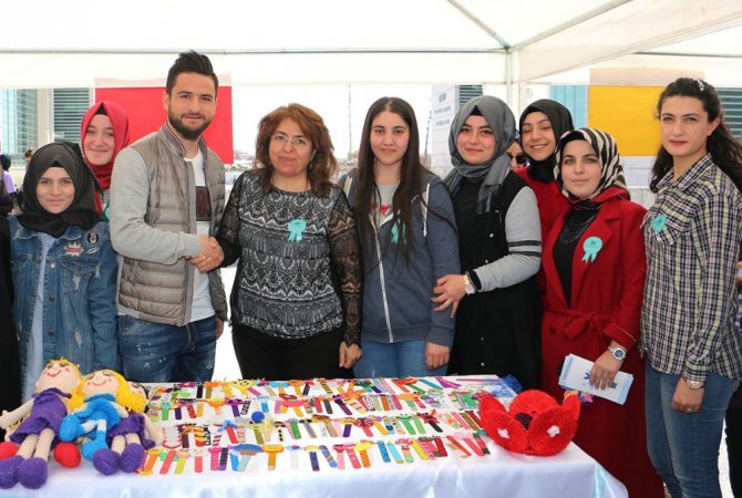 Konyasporlu Ömer Ali Şahiner, kanserde farkındalığa dikkat çekti