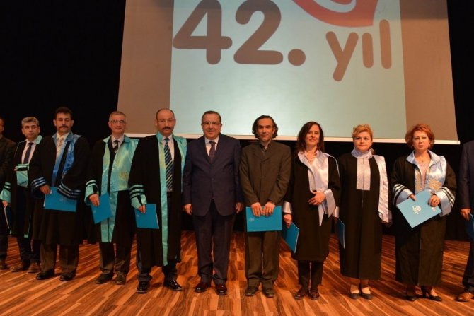 Selçuk Üniversitesi 42 yaşında