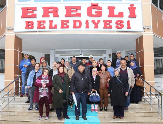 Ereğli Belediyesi’nden engelli vatandaşlar için Konya kültür gezisi