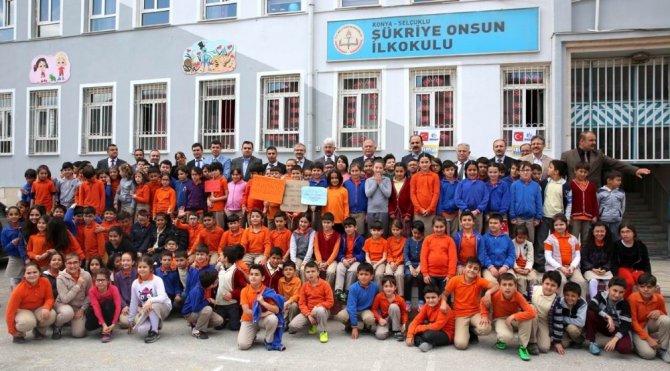 İtimat Bakkaliyesi ile çocuklar doğruluk ve cömertliği öğreniyor