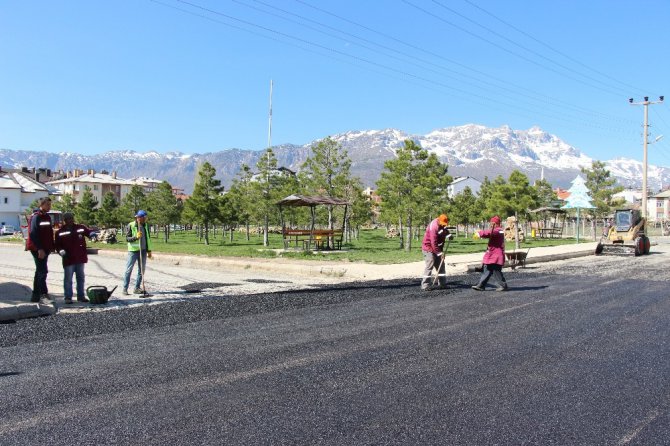 Seydişehir Belediyesi asfalt sezonunu açtı