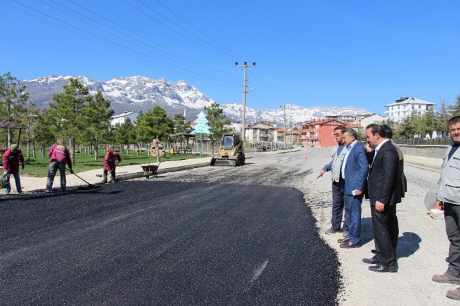 Seydişehir Belediyesi asfalt sezonunu açtı