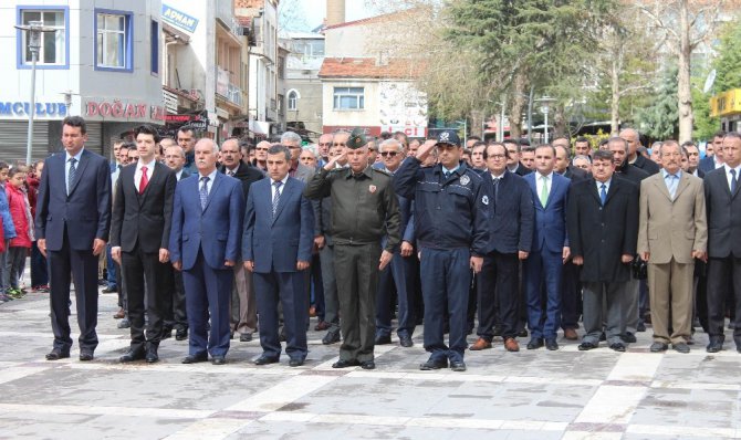 Beyşehir’deki 23 Nisan kutlamaları hava muhalefetine takıldı