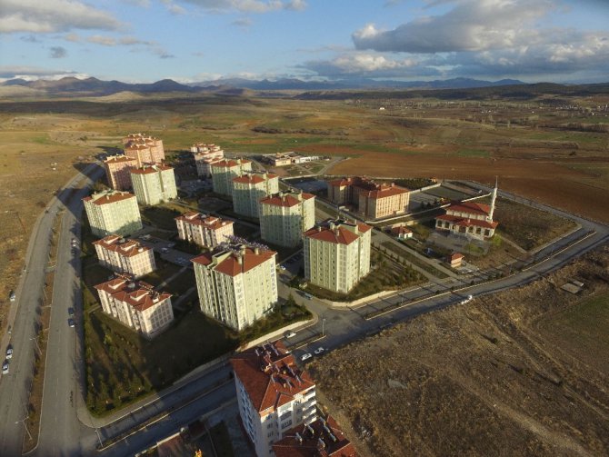 Beyşehir’de toplu konutlara dış mahallelerden yoğun ilgi