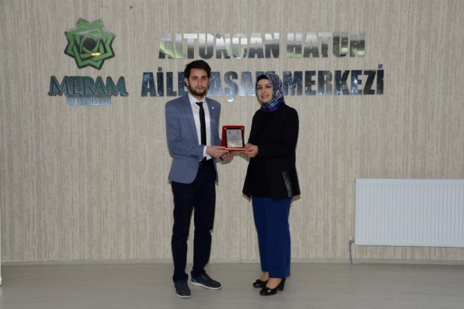 Meram Gençlik Meclisi’nden “Ahlak” konferansı