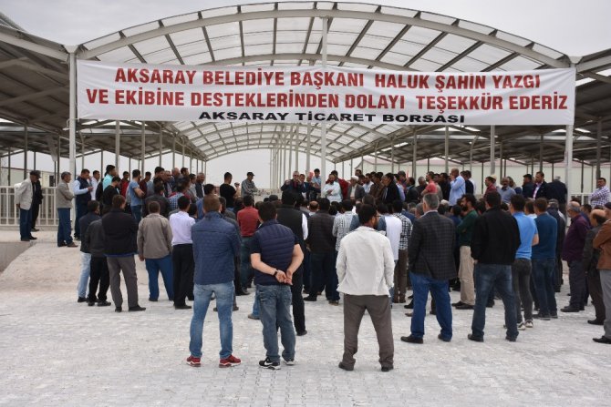 Aksaray’da canlı hayvan pazarında kotra dağıtımı