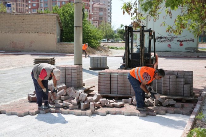 Selçuklu’da asfalt çalışmaları başladı