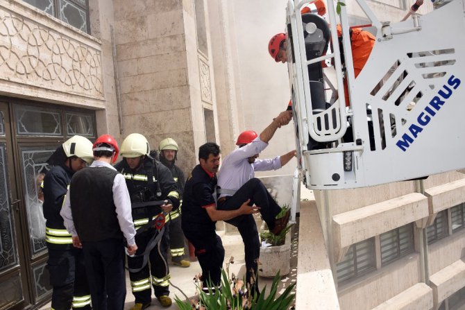 Konya Büyükşehir’den yangın tatbikatı