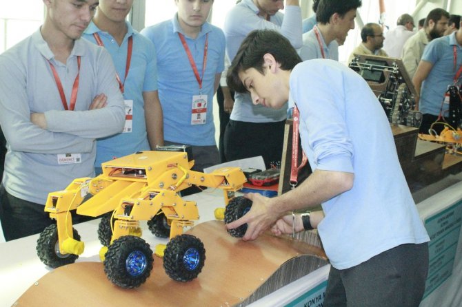 Yengeç robot birçok alanda kullanılabilecek