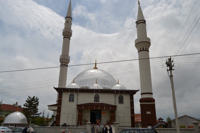 Kulu’da yapımı tamamlanan cami törenle açıldı