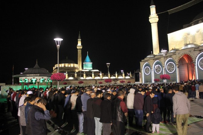 Konya’da Ramazan coşkusu başladı