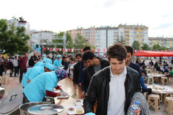 Seydişehir Beleiyesi’nden Ramazan ayı boyunca 2 bin kişiye iftar yemeği