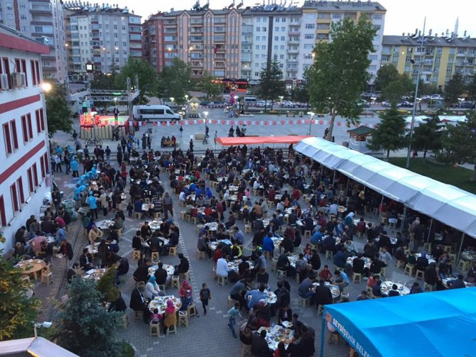 Seydişehir Beleiyesi’nden Ramazan ayı boyunca 2 bin kişiye iftar yemeği