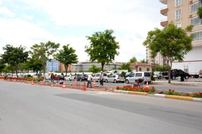 Aksaray’da kazalara sebebiyet veren kavşaklar trafiğe kapatılıyor