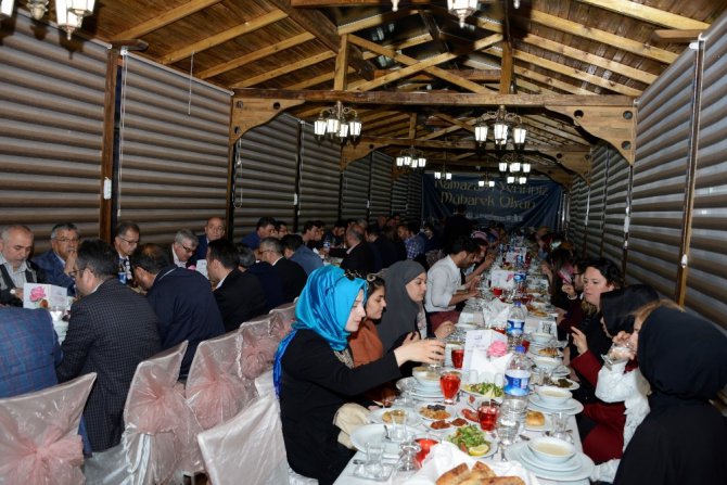 Meram Kadın ve Gençlik Meclisleri iftarda buluştu