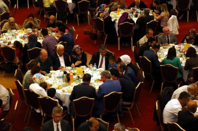 Ereğli Belediyesi’nden şehit aileleri ve gazilere iftar