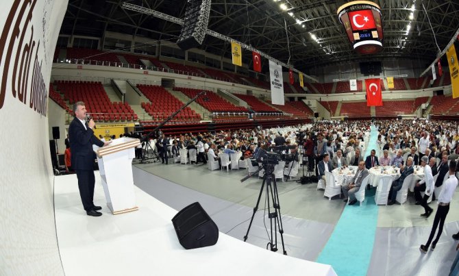 Akyürek: “Esnaflarımız Konya’nın bel kemiğidir”