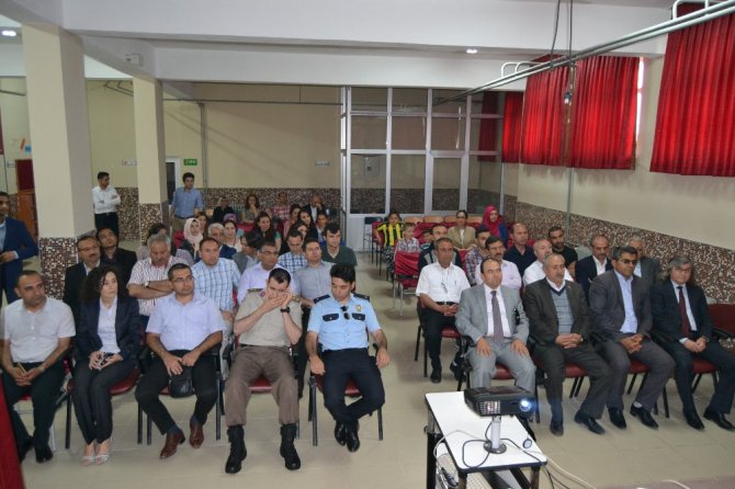 Kulu’da Aile Eğitim Kursunu tamamlayan kursiyerlere sertifikaları verildi