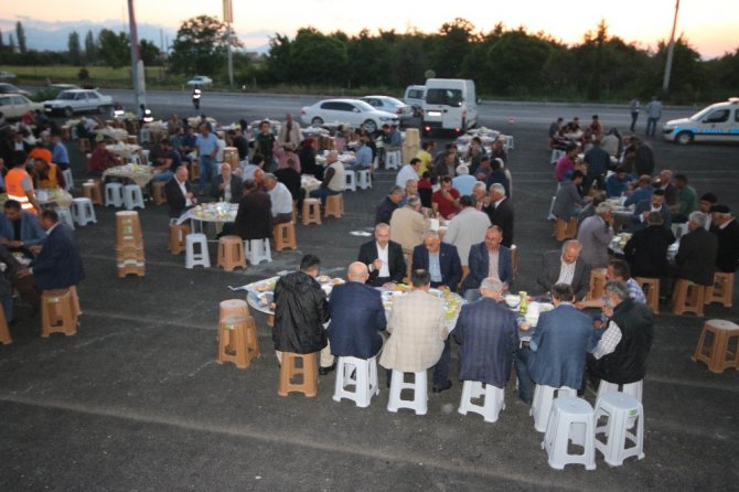 Başkan Özaltun, iftar yemeği ve istişare toplantısında buluşturdu