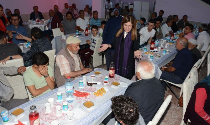 Topakkaya beldesinde iftar programı