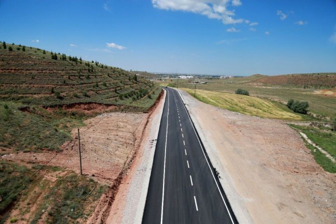 Aksaray Belediyesi asfalt çalışmalarını sürdürüyor