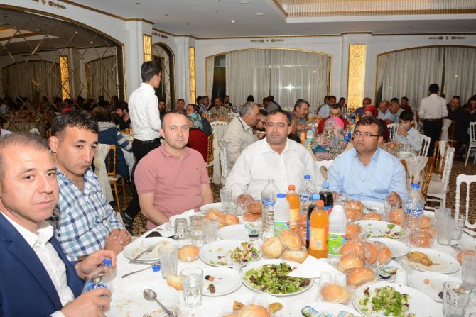 Aksaray’da Damızlık Sığır Yetiştiricileri Birliği üreticilerle iftarla buluştu