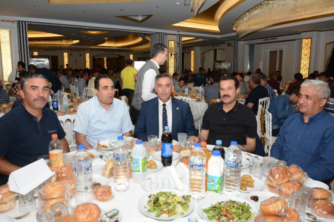 Aksaray’da Damızlık Sığır Yetiştiricileri Birliği üreticilerle iftarla buluştu