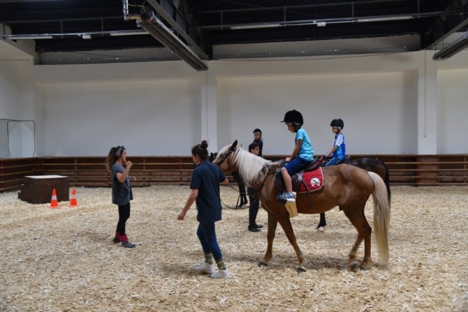 Selçuklu Belediyesi yaz spor okullarında binicilik branşı açtı