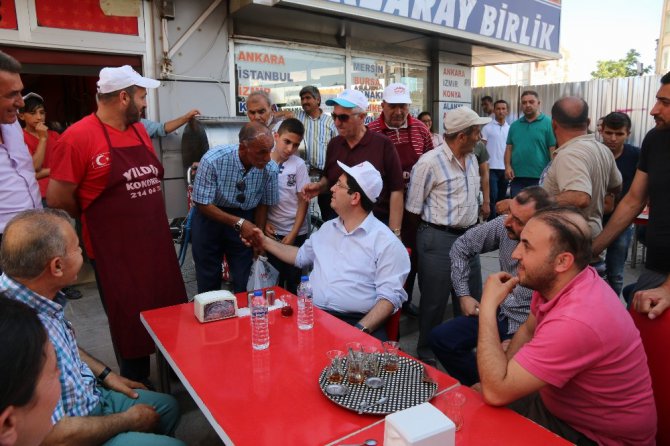 Başkan Yazgı, alt geçit yapılacak bölgedeki esnaflarla görüştü